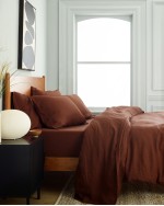 European Linen Duvet Deluxe Bundle - Bordeaux